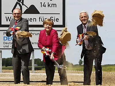 Merkel gibt Grünes Licht für umstrittene Rügen-Straße