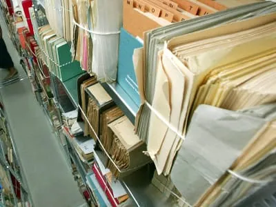 Zeitung: 399 West-Berliner spionierten für die Stasi