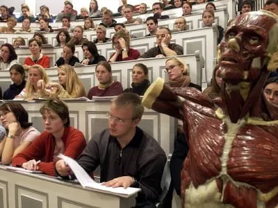 Knapp ein Viertel der Studenten verlässt Uni ohne Abschluss