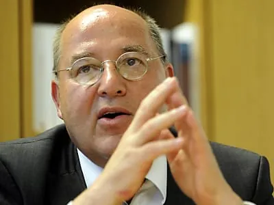 Gysi lobt Wowereits zehnjährige Amtszeit