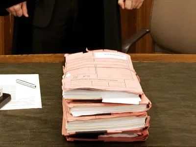 Bundesanwälte fordern Haftstrafe für Terrorhelfer