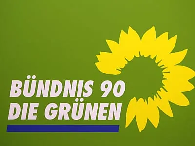 Grünen-Spitze wirbt für Ja zum Atomausstieg