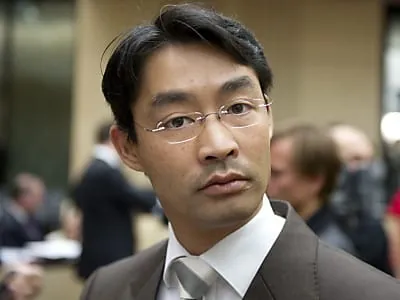 Rösler warnt vor Kosten eines raschen Ökostromausbaus