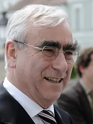 Waigel fordert mehr Anstrengungen von Griechenland