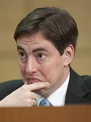 McAllister: Bundeswehrstandorte zu fairen Preisen verkaufen