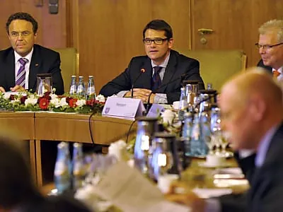 Innenminister einigen sich über Sicherheitsgesetze