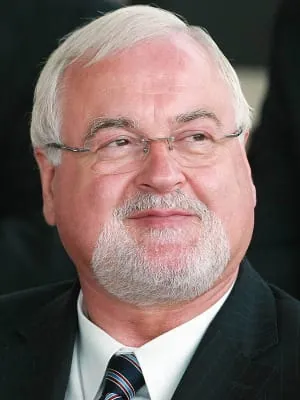 "Für Steuersenkungen, die auch die Länder betreffen, sehe ich keinen Spielraum"