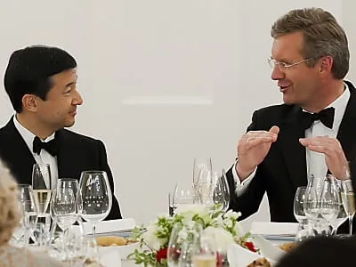 Japanischer Kronprinz besucht Japanischen Garten in Berlin-Marzahn