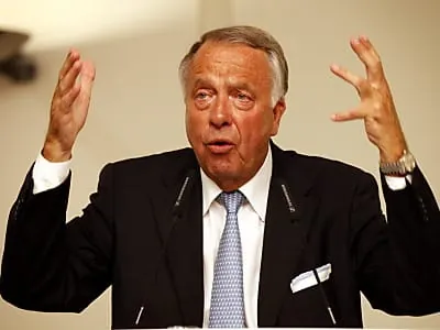 Neumann auch für Versetzung von Ex-Stasi-Leuten aus Jahn-Behörde