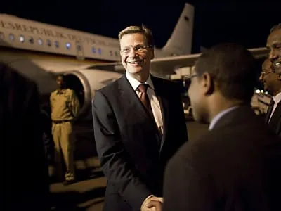 Westerwelle als erster deutscher Außenminister in Darfur