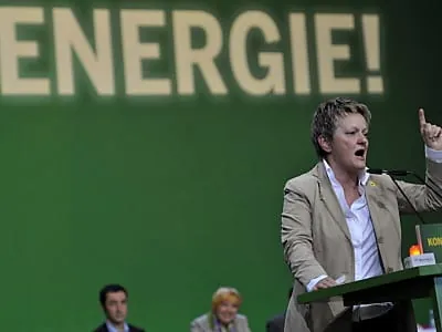 Grüne ringen sich Ja zum Atomausstiegsgesetz ab