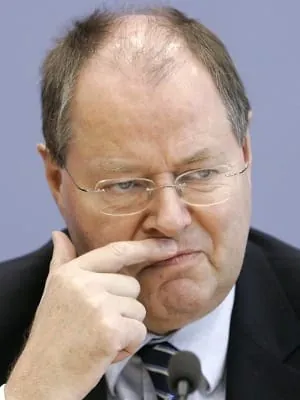 SPD-Linke freundet sich mit Steinbrücks Kanzlerkandidatur an