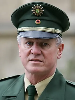 Dresdner Polizeipräsident stürzt über Handy-Daten-Affäre