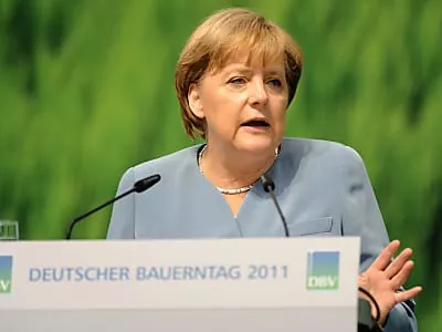 Merkel setzt bei Energiewende auch auf die Landwirtschaft