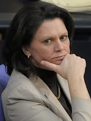 Aigner will Dialog zwischen Landwirten und Verbrauchern stärken