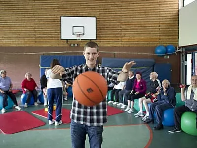 Rehasport statt Truppendrill