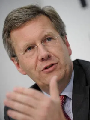 Koalitionspolitiker weisen Wulffs Kritik an Energiewende zurück