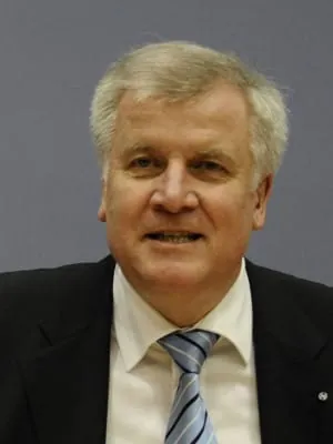 Seehofer reagiert "äußerst gelassen" auf FDP-Flirt mit der SPD