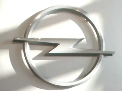 Opel will bis zu 10.000 Ampera-Elektroautos in Deutschland absetzen