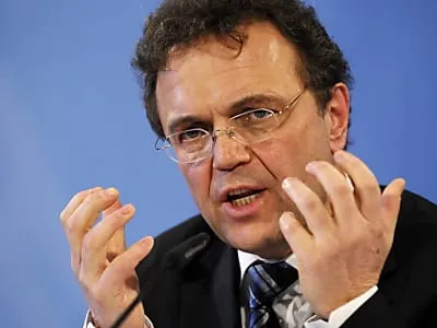 Friedrich will mehr Respekt der Kinder vor Polizisten und Lehrern