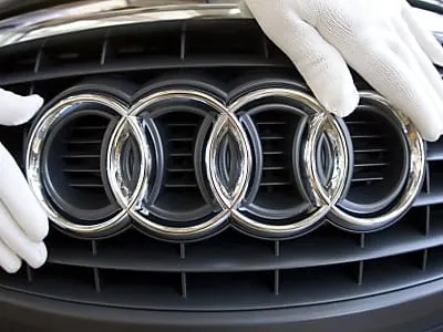 Neues Audi-Werk in Spanien eingeweiht