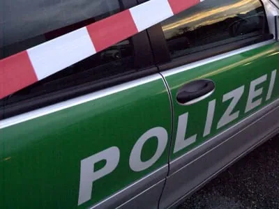 Polizei durchsucht Wohnungen von mutmaßlichen Islamisten