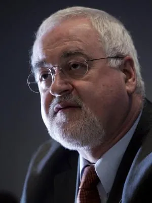 Carstensen kritisiert Merkels Versprechen