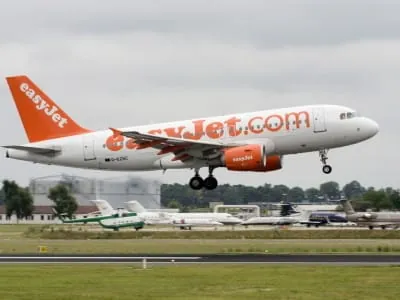 Easyjet-Beschäftigte stimmen Tarifkompromiss zu