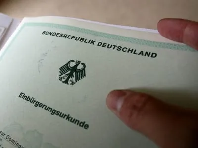 Grün-Rot setzt sich für doppelte Staatsbürgerschaft ein