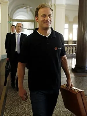 Verlagserbe Falk wird vorzeitig aus Haft entlassen