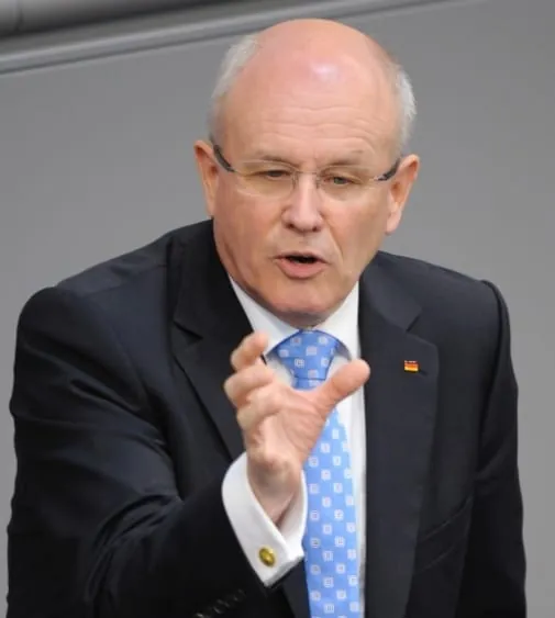 Streit über Fahrplan zur Finanzkrise