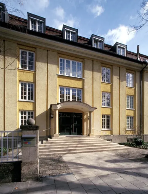 Deutsche Konjunktur koppelt sich von Turbulenzen ab