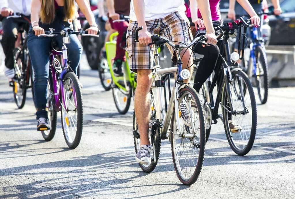 Fahrradfahren im Straßenverkehr: Was Sie wissen müssen - dhz.net