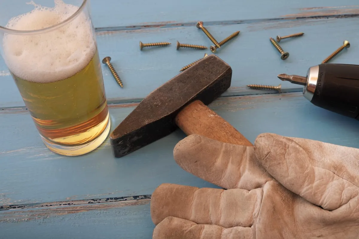 Alkohol am Arbeitsplatz: Der Chef ist in der Pflicht