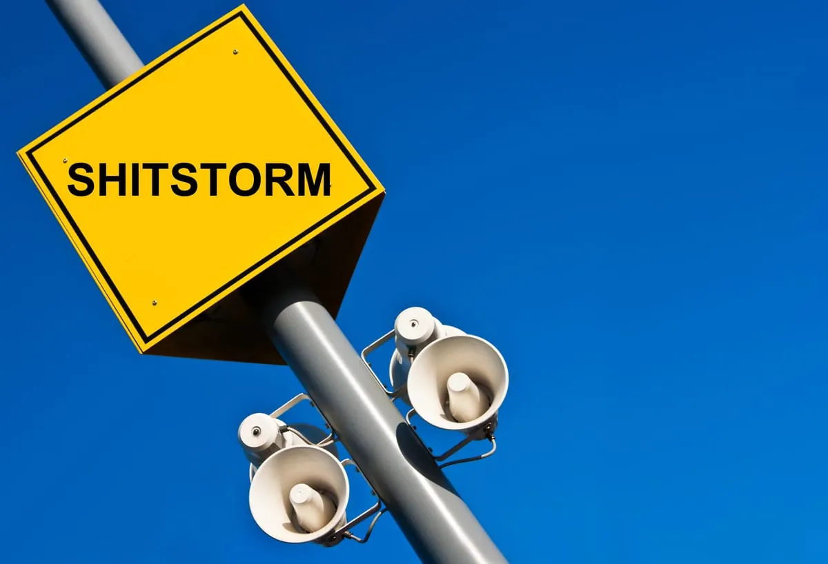 Shitstorm: Wie reagieren Handwerker richtig?