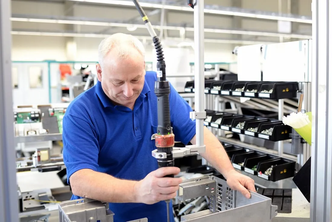 Ältere Mitarbeiter: Anerkennung überwiegt Stress