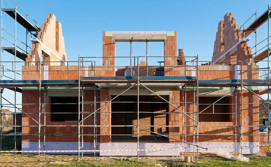 Wann ein Bauvertrag gekündigt werden kann