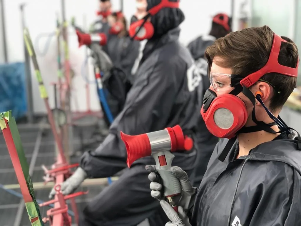 Über Schweden und Kanada zu den WorldSkills in Kasan