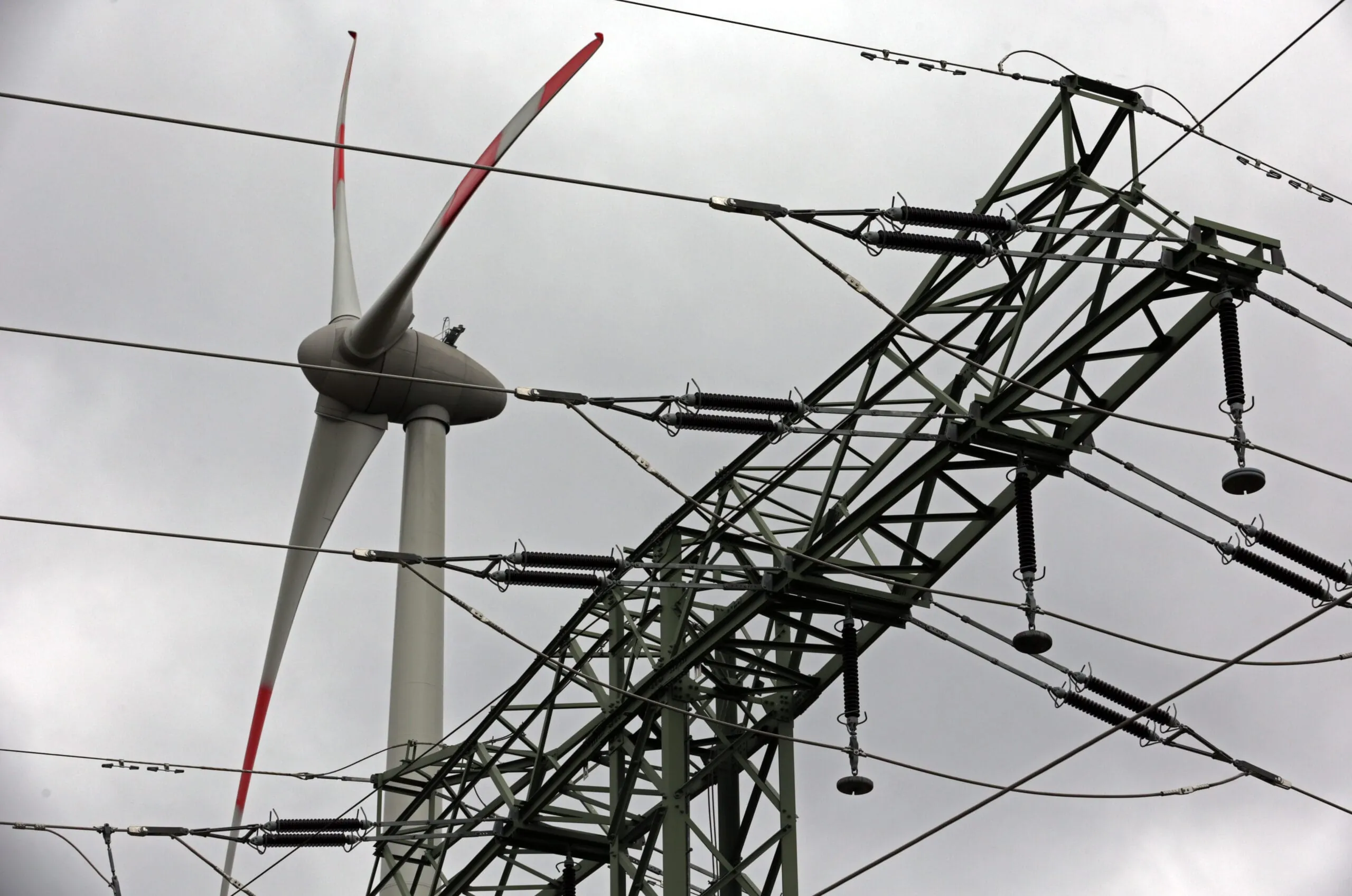 EEG: Mehrheit im Bundestag stimmt zu