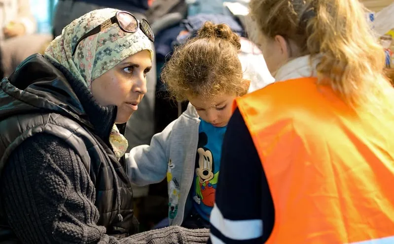 Ehrenamtliche Helfer: Versicherungsschutz abklären