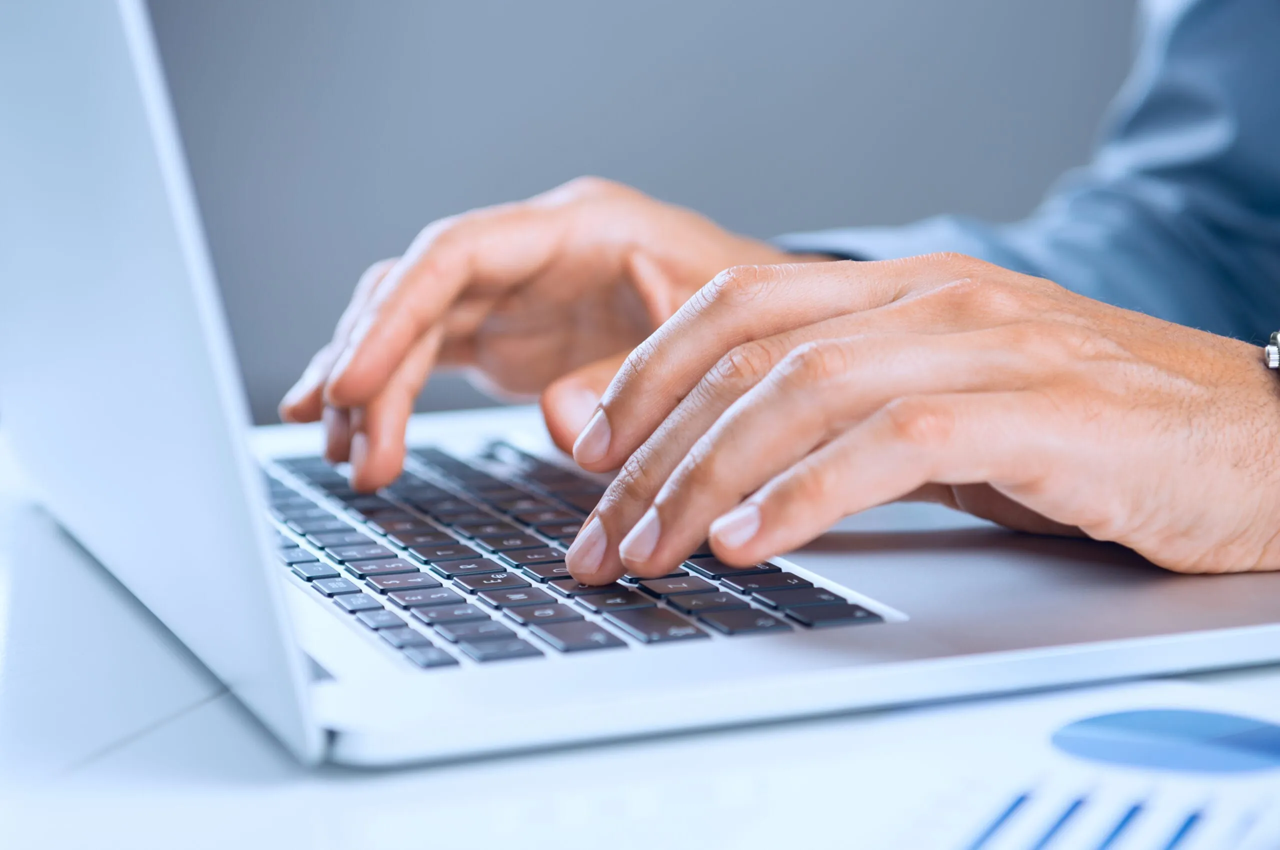 Internet und E-Mail am Arbeitsplatz: Was erlauben, was verbieten?