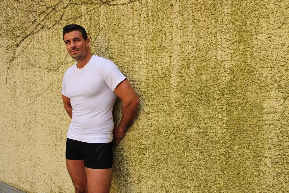 Leichte Funktionswäsche an heißen Sommertagen