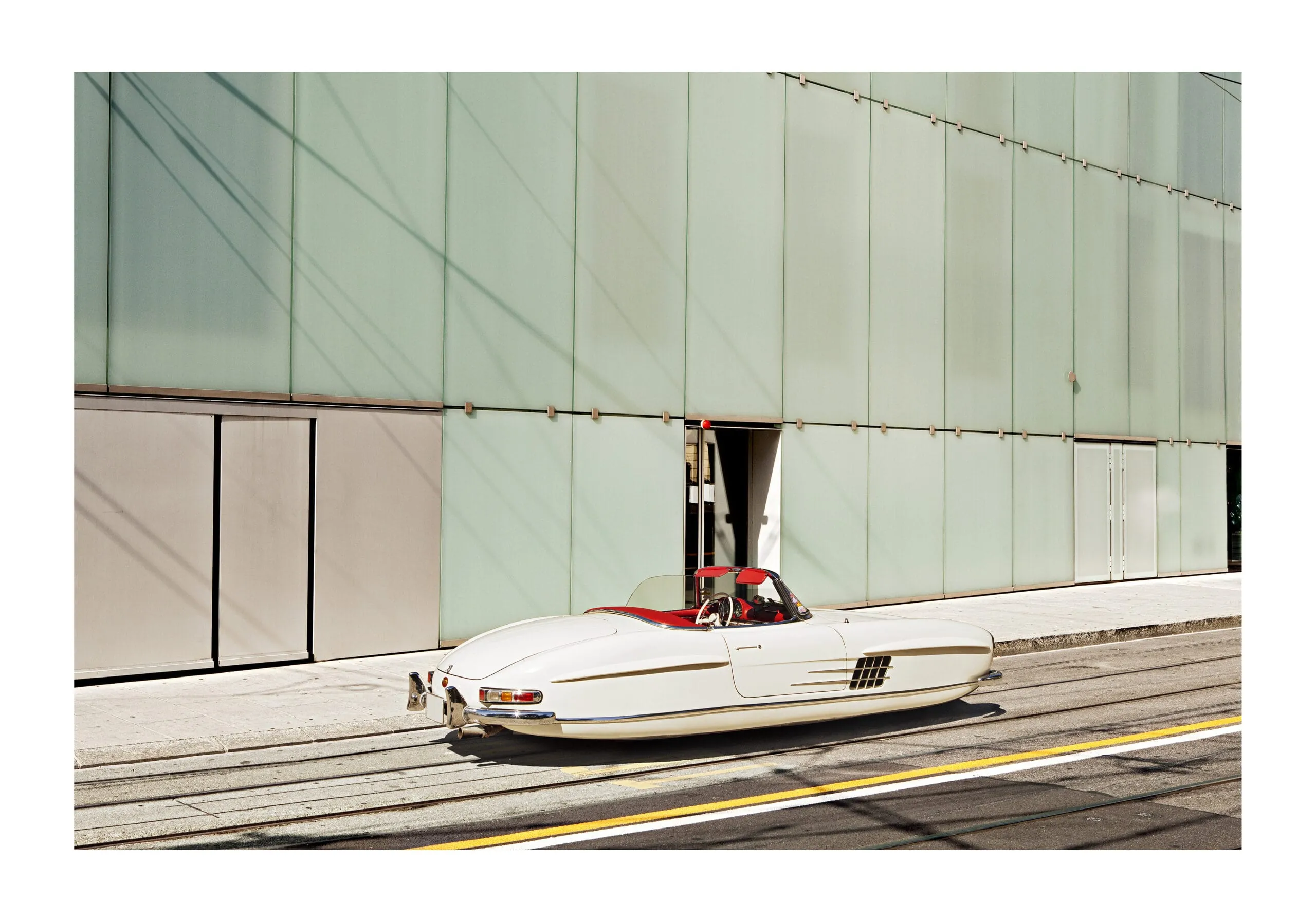 Oldtimer: Franzose verwandelt Auto-Klassiker in fliegende Luftschiffe