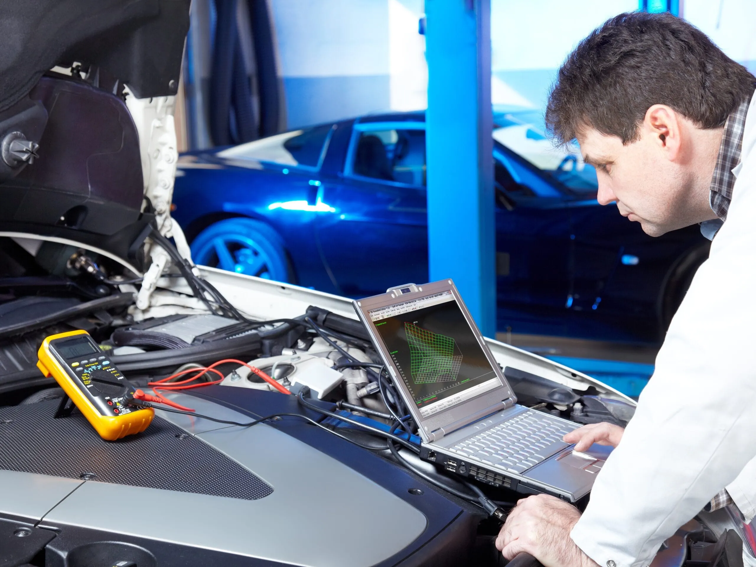 Autohersteller gewinnen und Werkstätten verlieren