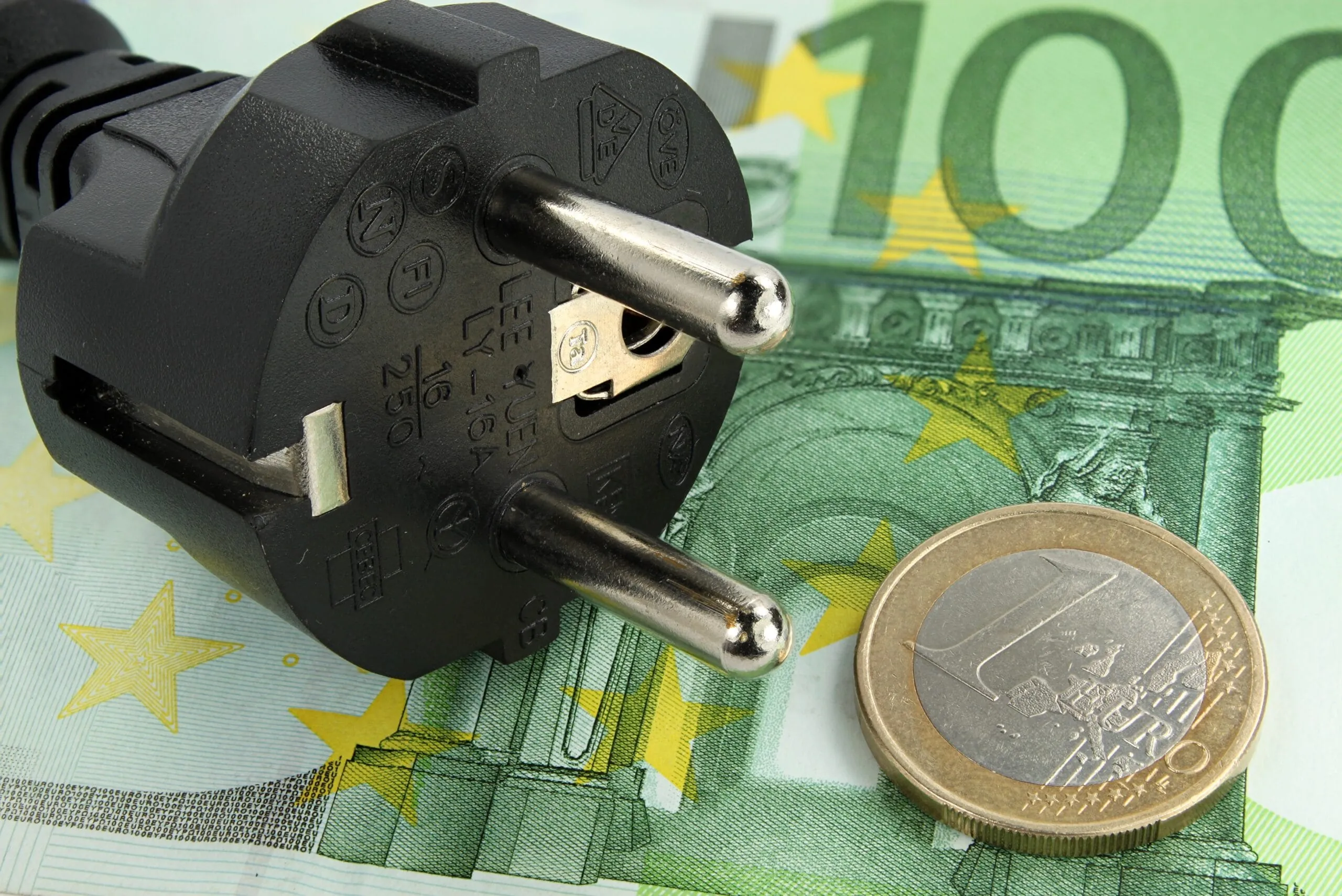 Grüne fordern Anreize für Unternehmen zum Stromsparen