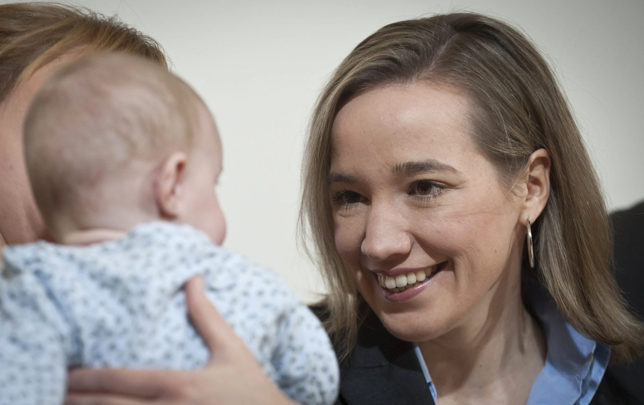 Lange Elternzeit:  Familienbericht sieht Belastung für Unternehmen