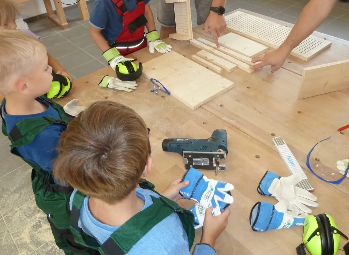 Hier werden Kinder schon früh für das Handwerk begeistert
