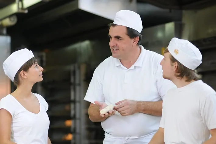 Flüchtlinge: Sicher bei der Arbeit