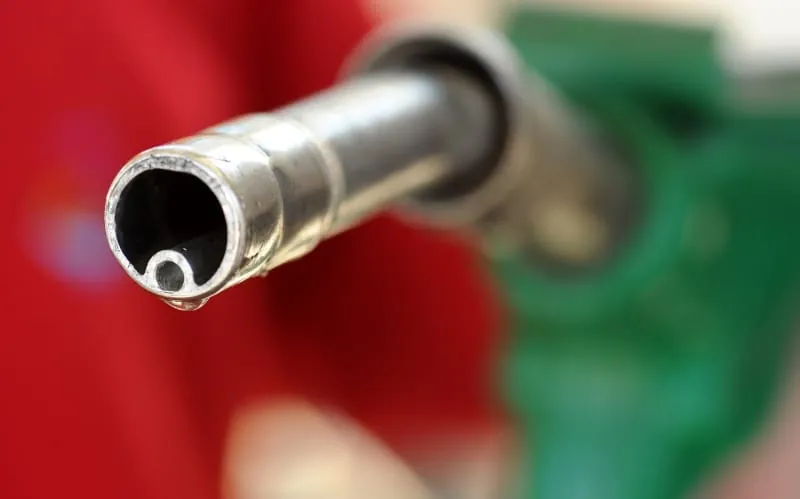 Gezerre um Röslers Spritpreis-Gesetz