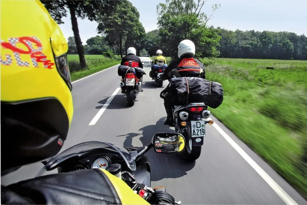 Sternfahrt nach Stuttgart zum Bikertag